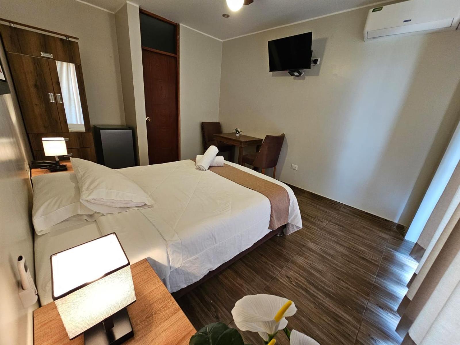 Hotel La Colina Cerro Prieto Exterior photo