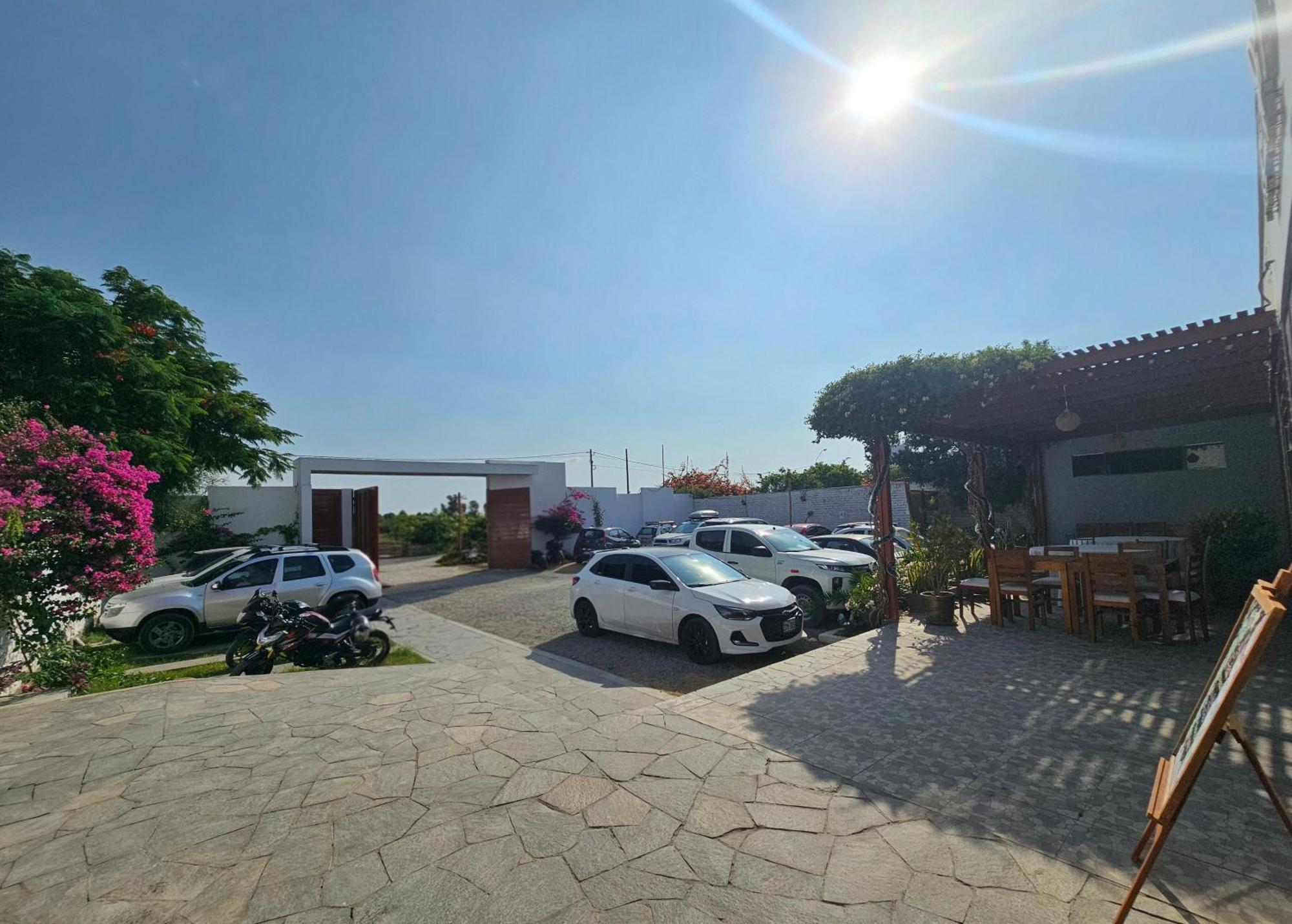 Hotel La Colina Cerro Prieto Exterior photo